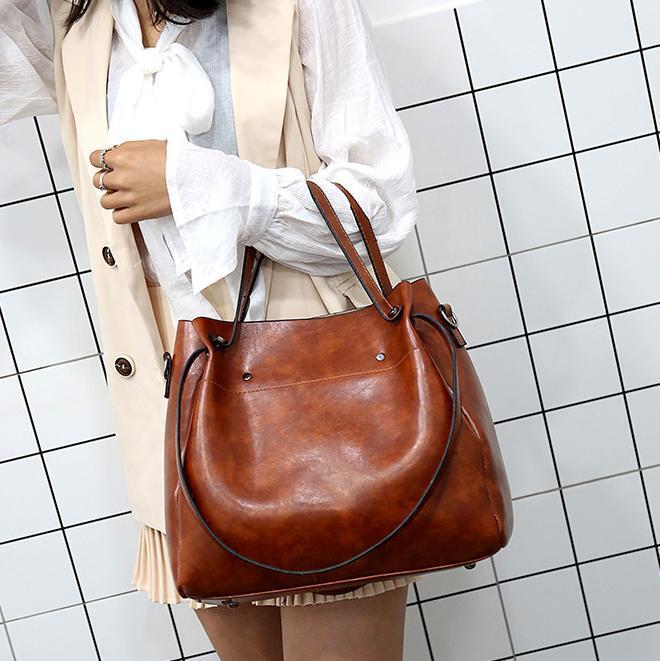 👜Női Vintage Négyrészes Nagy Kapacitású, Egyszínű Crossbody Válltáska